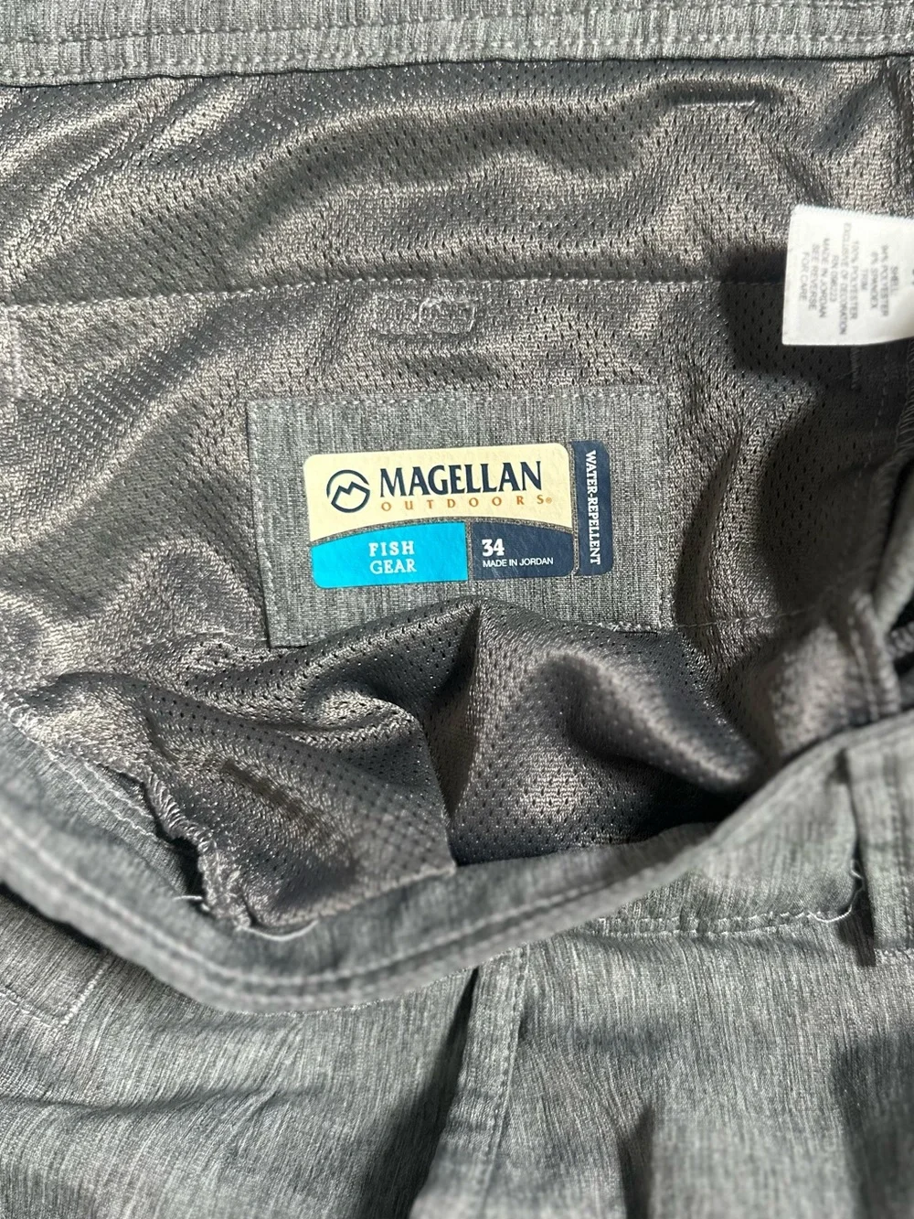 Magellan Outdoors Men’s Fishing Shorts Grey Size 34